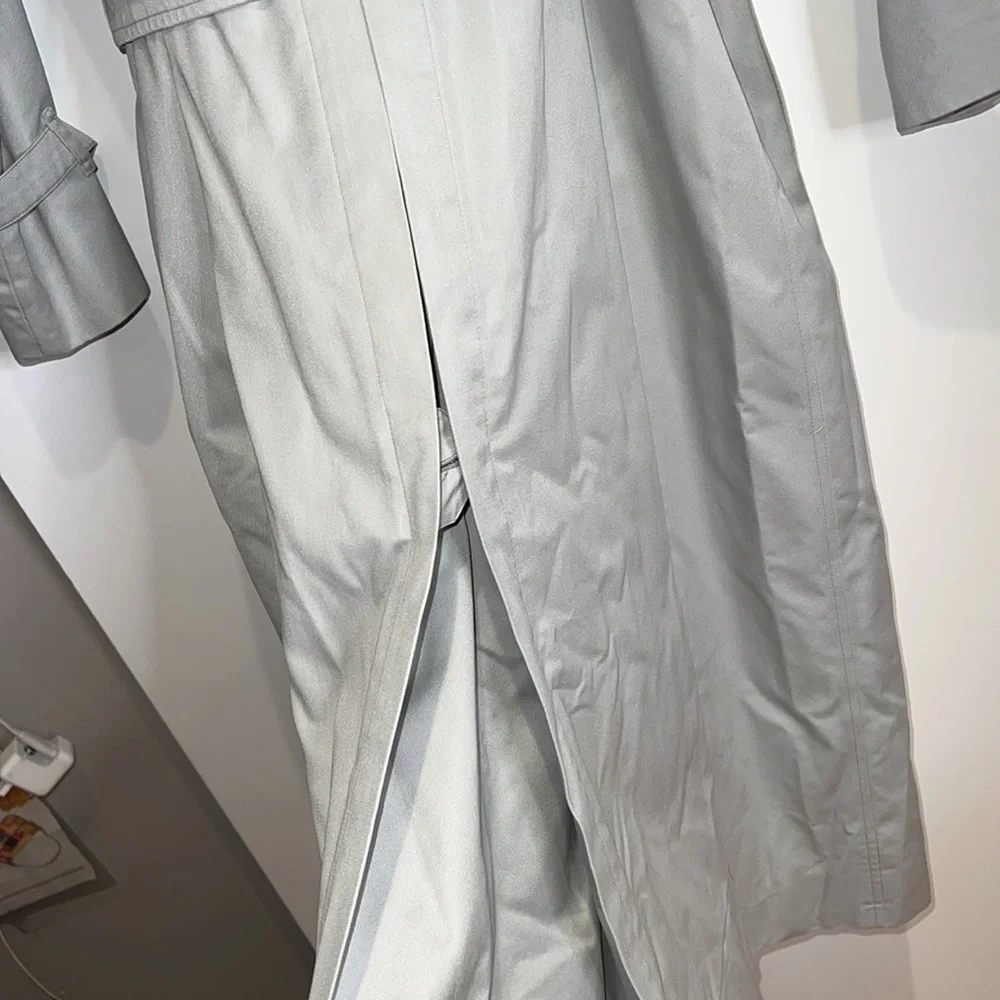 Burberry Sz 12L Vintage Burberrys Gray Trench Coat With Wool Zip Out Lining - Picture 5 of 16